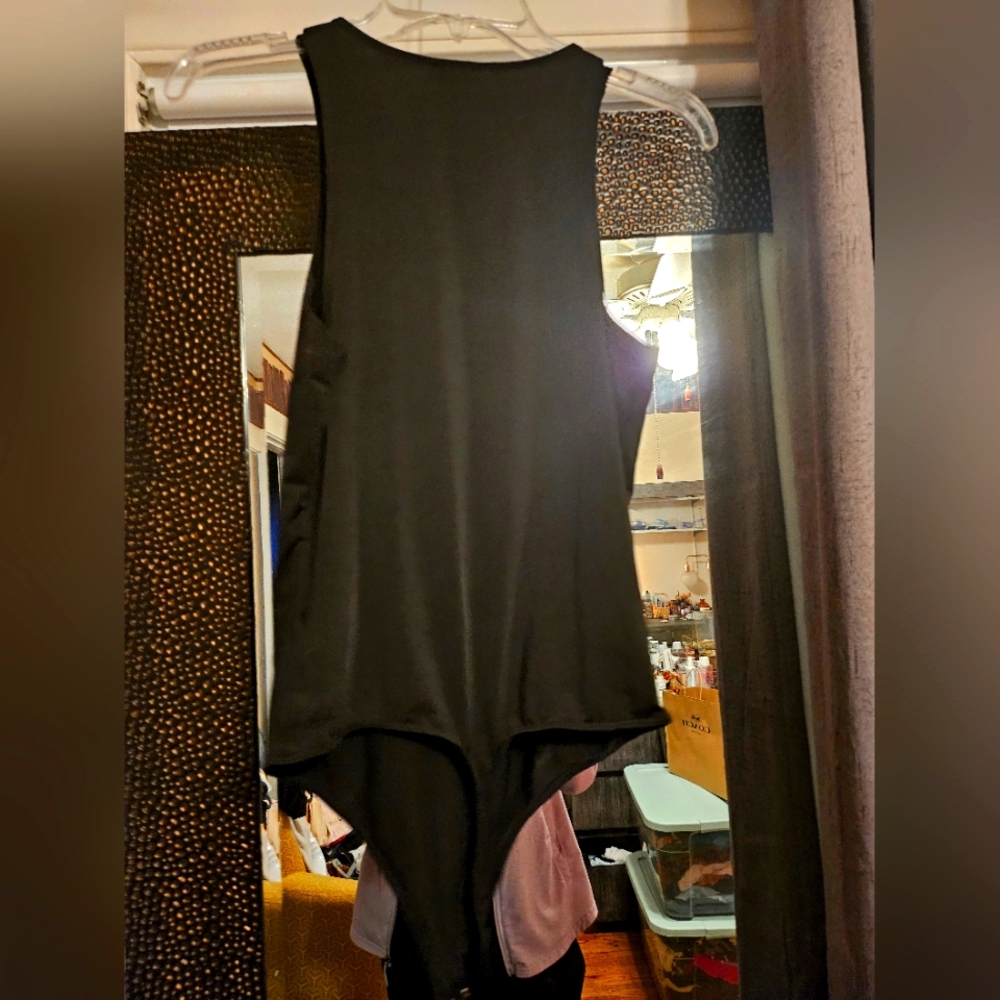 Express Body Contour Bodysuit Size M Black - Picture 2 of 4